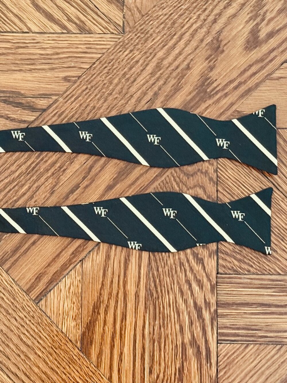 Wake Forest University Bow Tie, NWOT